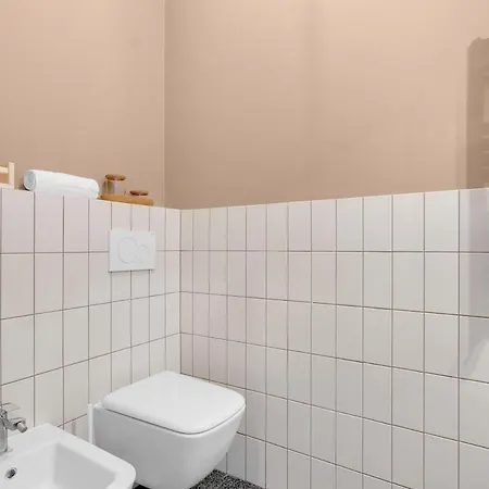 Design X3-bilocale Raffinato Con Ogni Comfort アパート ミラノ